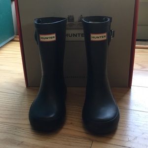 Hunter little kids rain boots size 11 US (unisex)